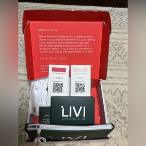 LIVI Black and White Cosmetic Bag